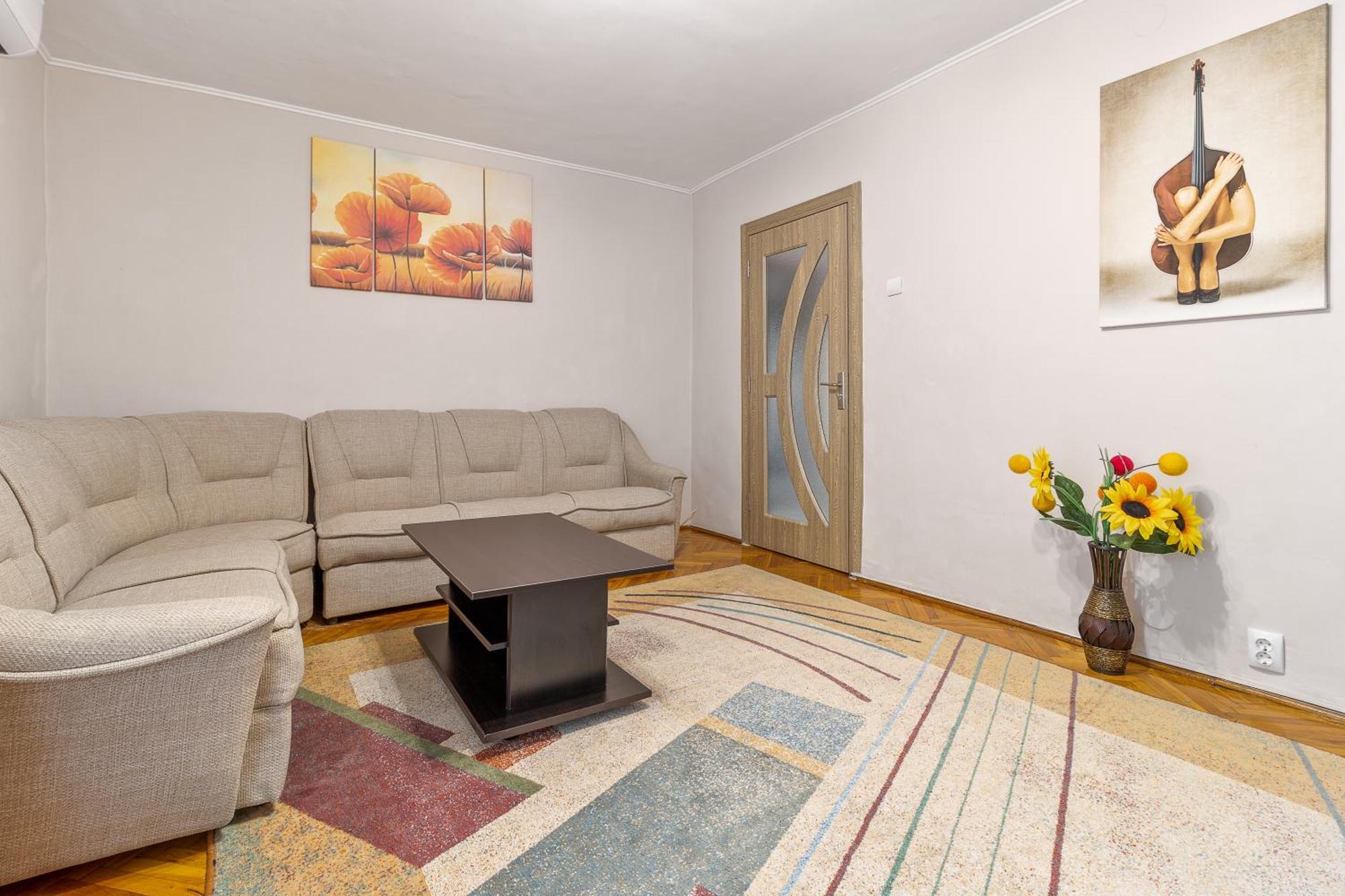 Apartament Helena 오라데아 외부 사진