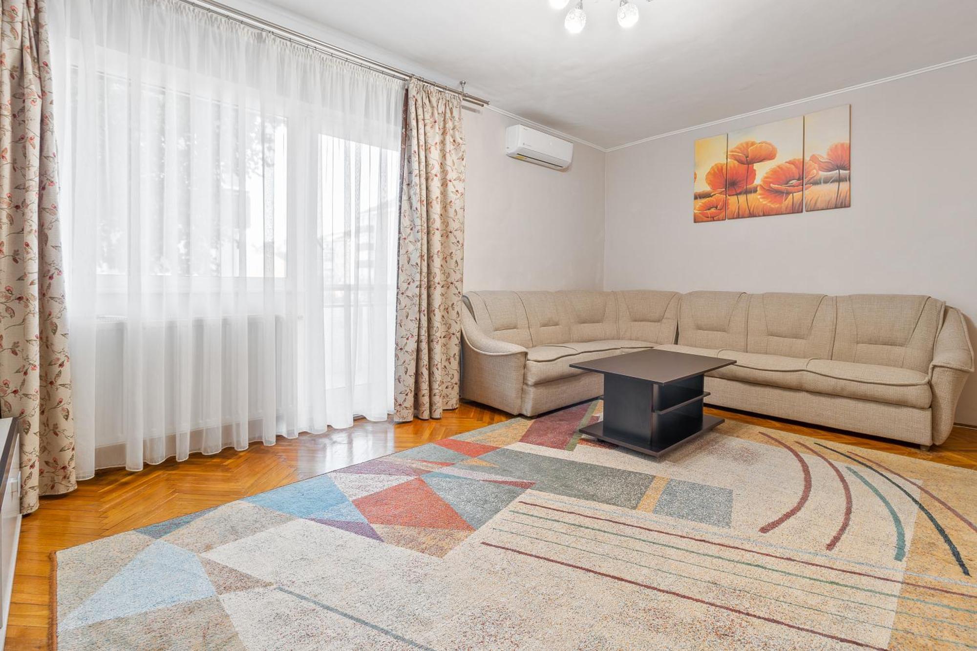 Apartament Helena 오라데아 외부 사진